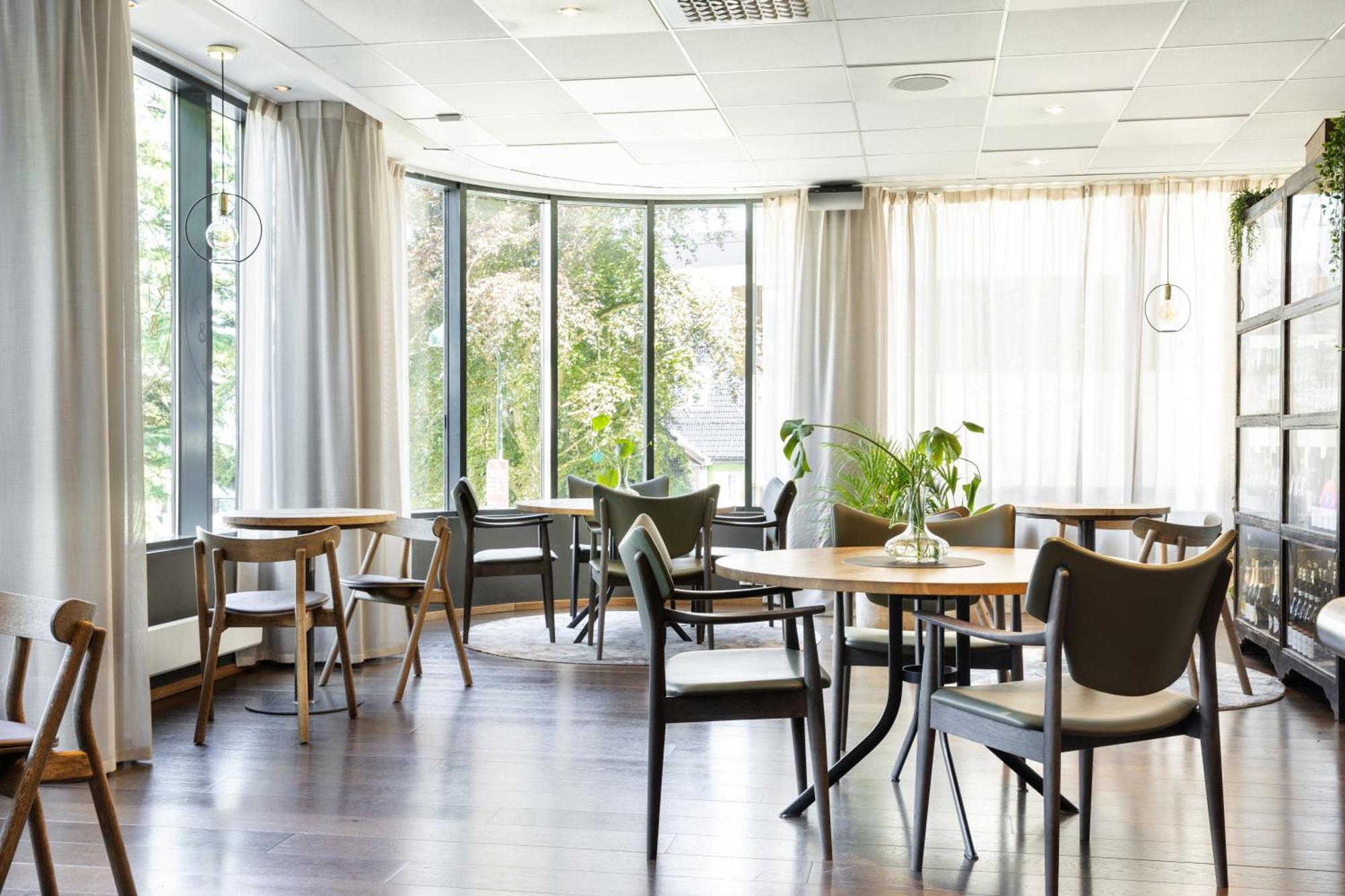 Отель Clarion 4*