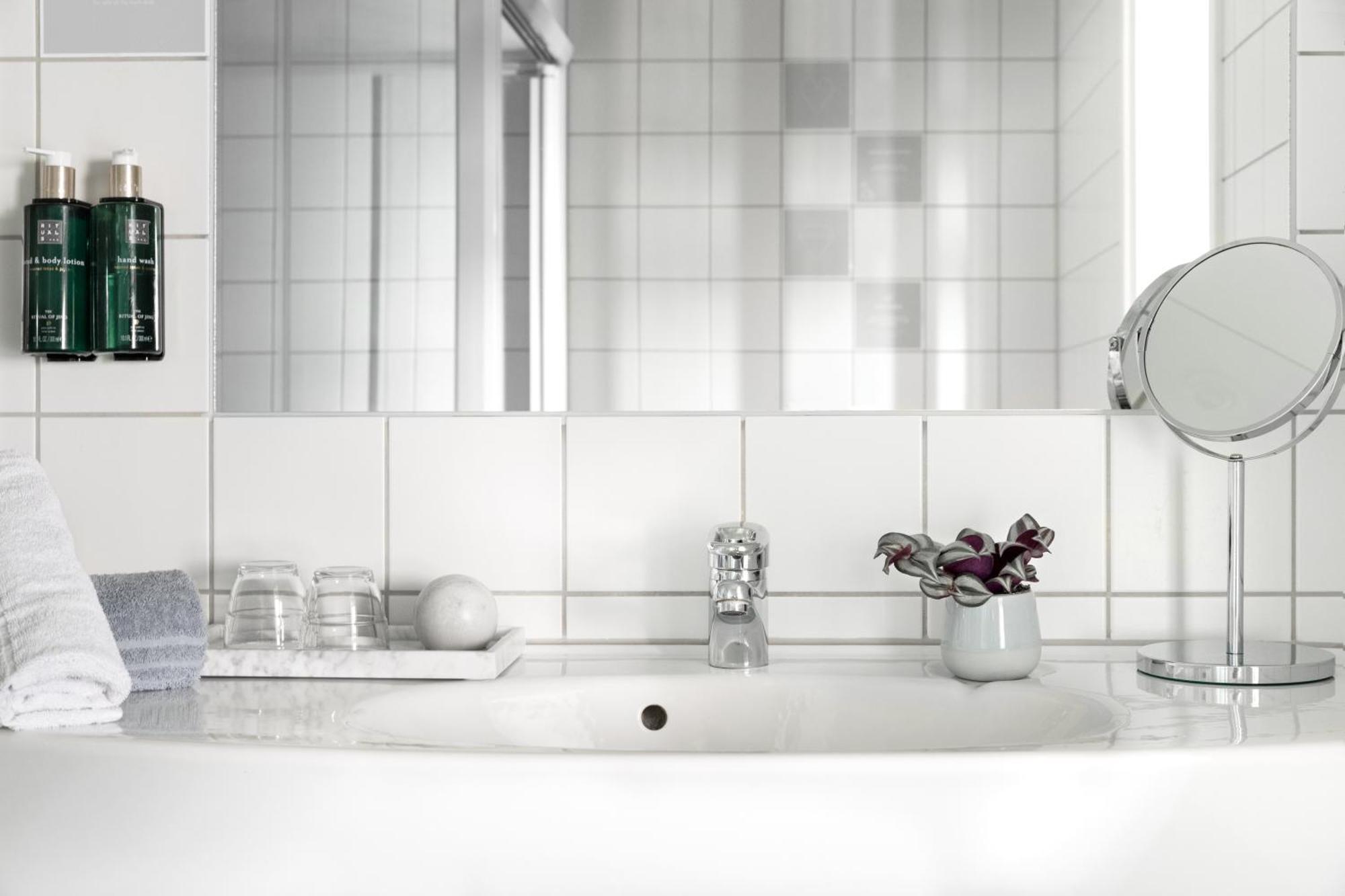 Отель Clarion 4*